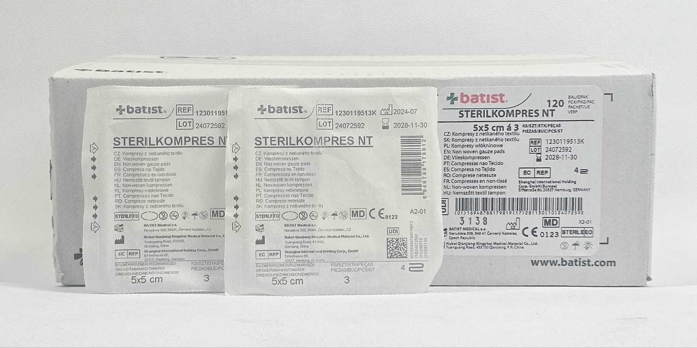 Kompres włókninowy jałowy 4W 5*5cm a'3szt-120szt