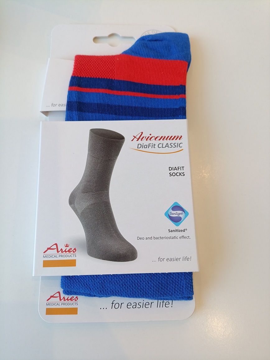 Skarpety dla diabetyków Avicenum DiaFit CLASSIC rozm. 41-44 para 5030 ciemnoniebieski/czerwony