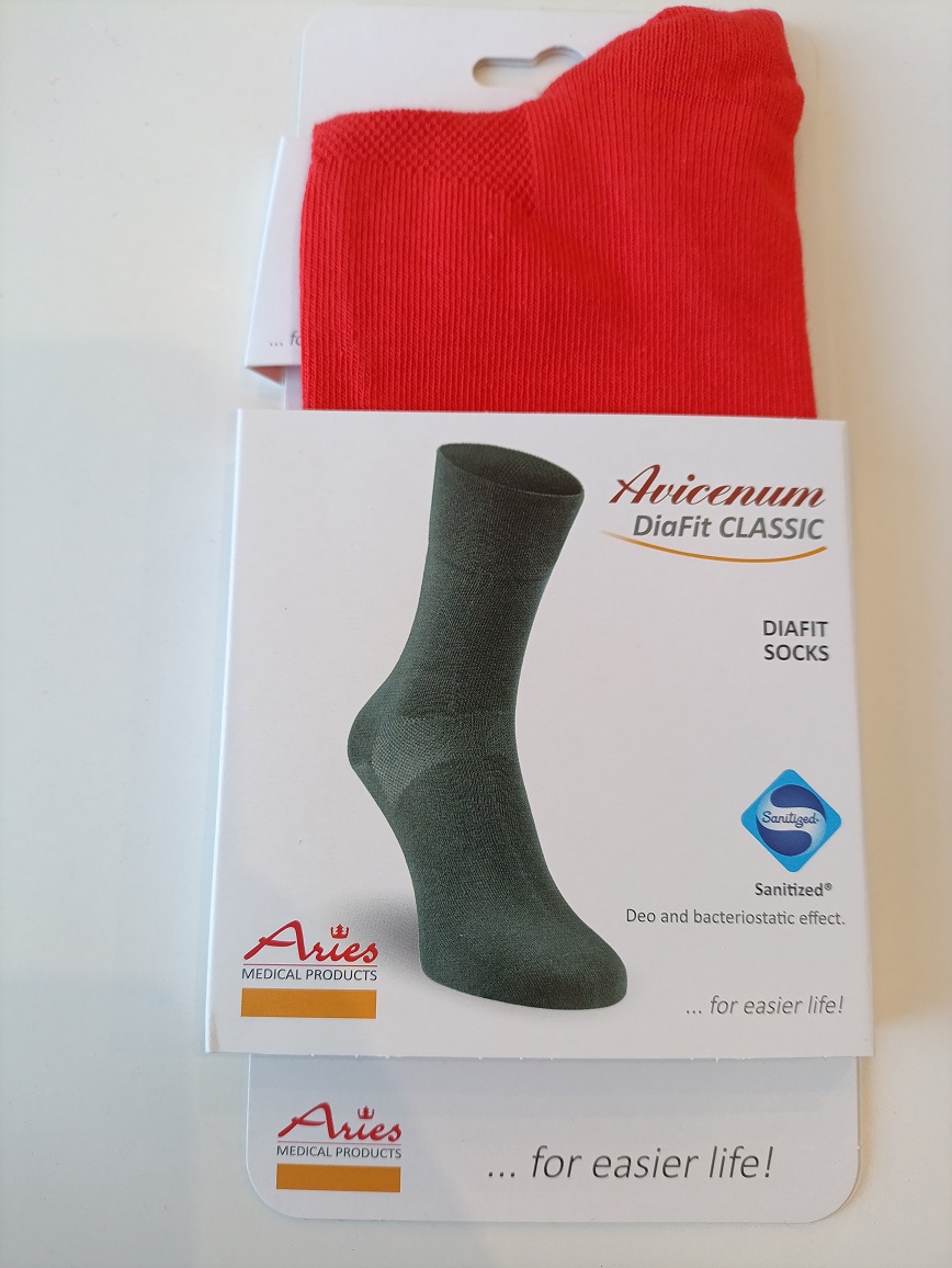 Skarpety dla diabetyków Avicenum DiaFit CLASSIC rozm. 44-47 para 3030 czerwone